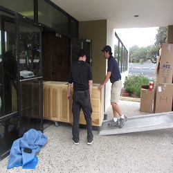 Reliable San Antonio Commercial Movers - Effortless Relocation Solutions!